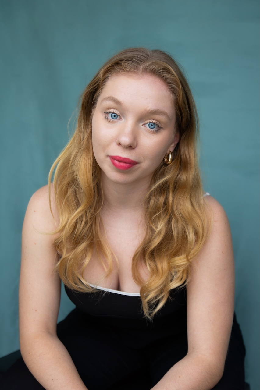 Belle van der Pijl ist Musicaldarstellerin und wird durch Thobi Artist Management vertreten.