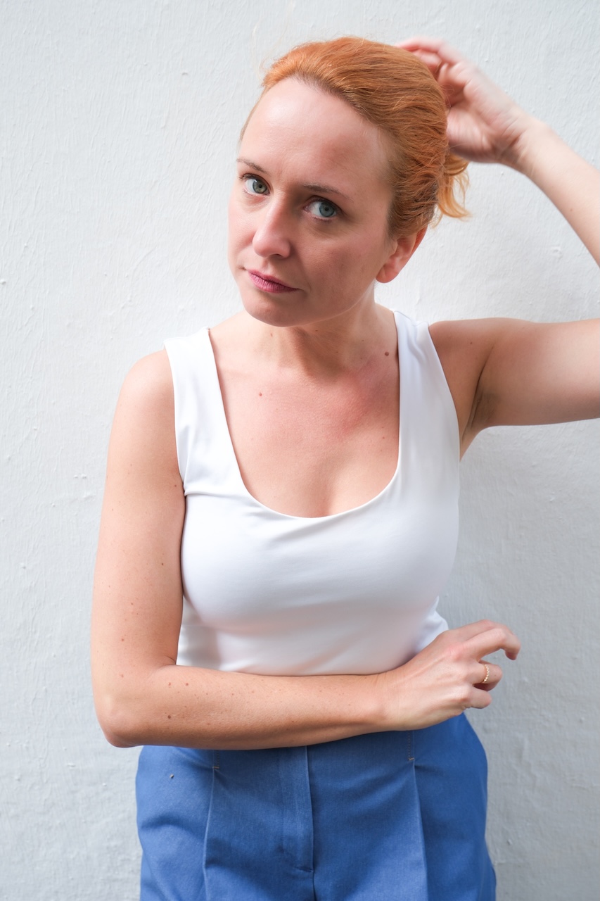Marie-Louise van Kisfeld ist Musicaldarstellerin und wird durch Thobi Artist Management vertreten.