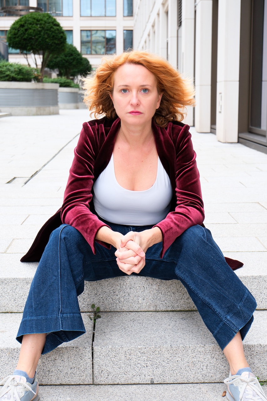 Marie-Louise van Kisfeld ist Musicaldarstellerin und wird durch Thobi Artist Management vertreten.